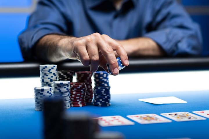 poker hand odds postflop