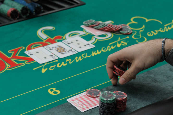 Poker tournament tips