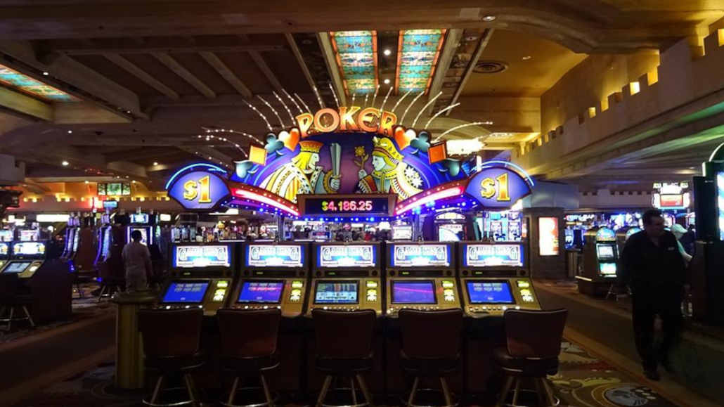 Wary of illegal online casinos